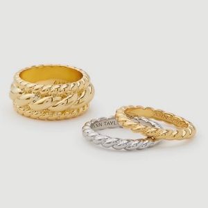 Ann Taylor Mixed metal ring set size 6
